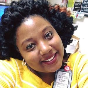 Meet your Posher, Naomi